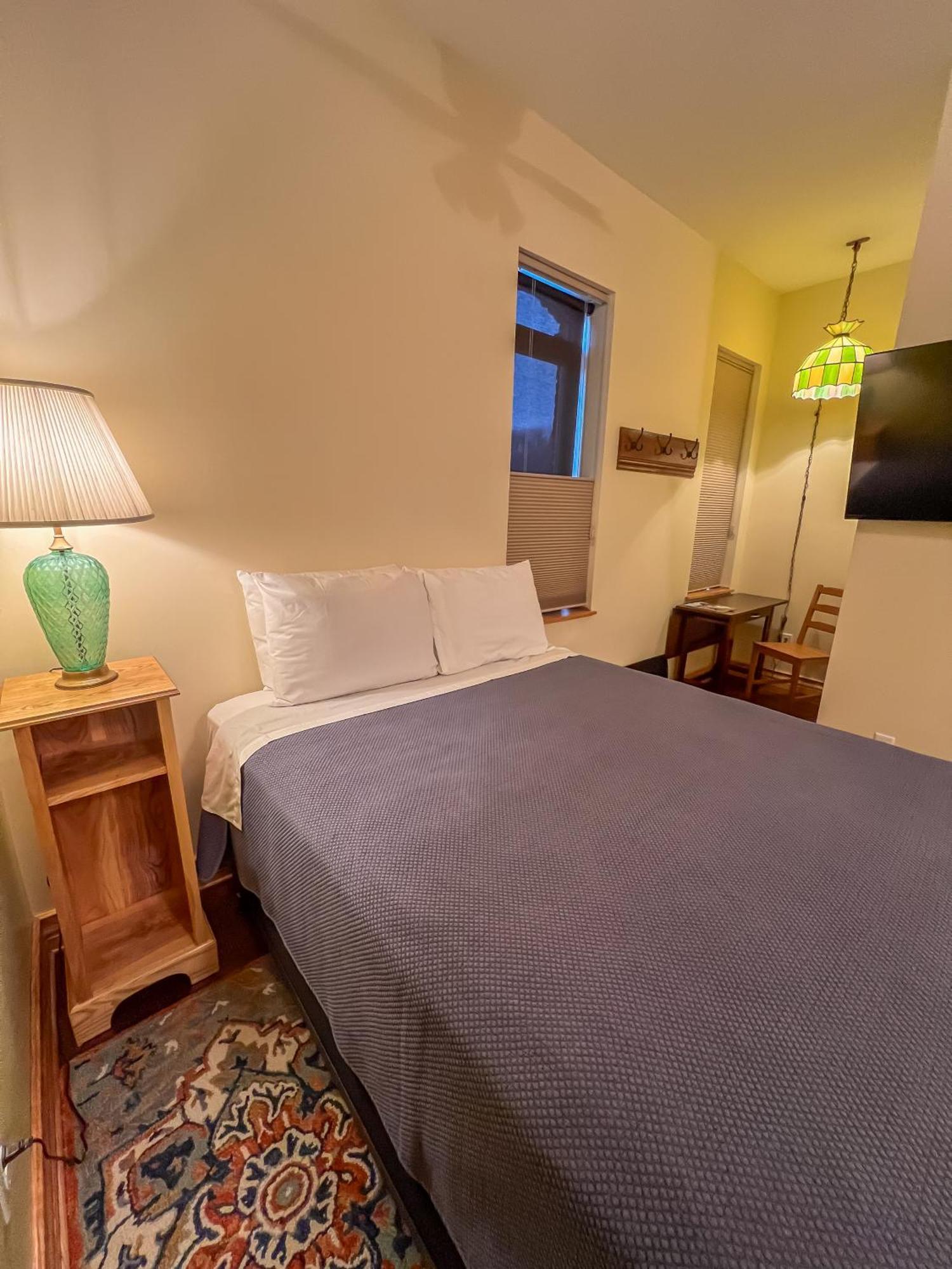 Goldfinch Suites Elkader Εξωτερικό φωτογραφία